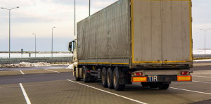 Articles 13 Macs Diesel Trailer Repair Lexington Kentucky Why Semi Truck And Trailer Length Matters More Than Most New Drivers Think.jpg